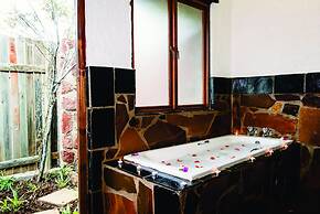 Kedar Heritage Lodge, Conference Centre & Spa