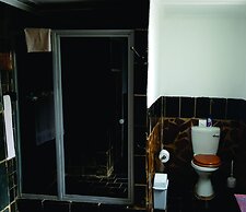 Kedar Heritage Lodge, Conference Centre & Spa