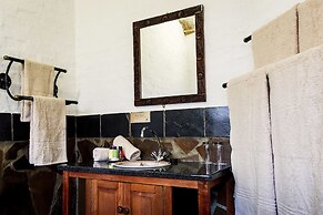 Kedar Heritage Lodge, Conference Centre & Spa