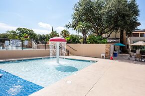 Seawatch at Island Club