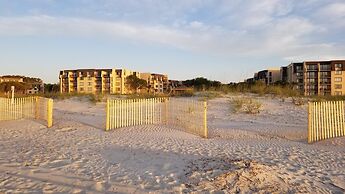 Seawatch at Island Club