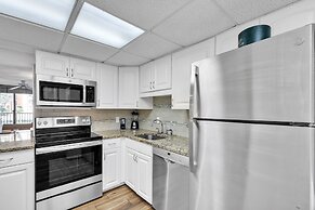 Seawatch at Island Club