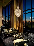 SIXTY Lower East Side