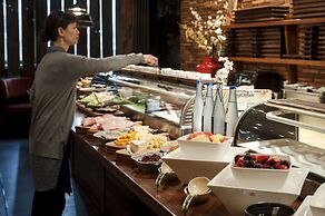 SIXTY Lower East Side