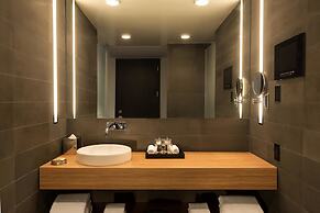 SIXTY Lower East Side