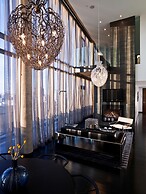 SIXTY Lower East Side