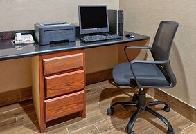 Baymont Inn & Suites by Wyndham Glen Rose