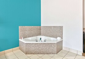 Baymont Inn & Suites by Wyndham Glen Rose