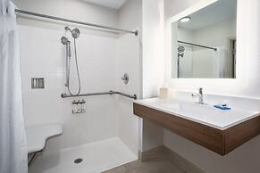 Holiday Inn Express & Suites Tucson by IHG
