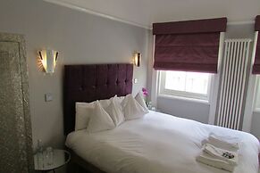 The Oriental - Guest House