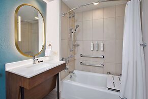 Embassy Suites by Hilton San Marcos Hotel Conference Center