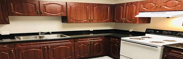 La Quinta Inn & Suites by Wyndham Tampa Central