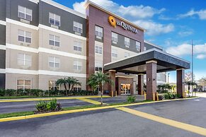 La Quinta Inn & Suites by Wyndham Tampa Central