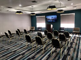 La Quinta Inn & Suites by Wyndham Tampa Central