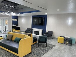 La Quinta Inn & Suites by Wyndham Tampa Central