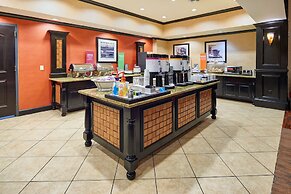 Hampton Inn & Suites Waco-South