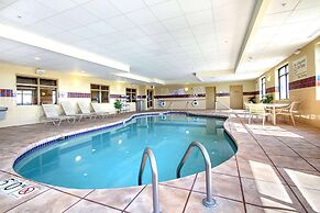 Hampton Inn & Suites West Bend