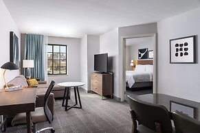 Staybridge Suites Akron-Stow-Cuyahoga Falls by IHG