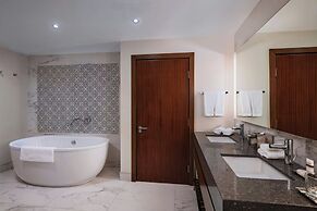 The BRIX, Autograph Collection