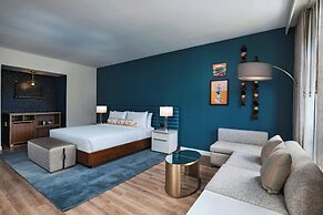 The BRIX, Autograph Collection