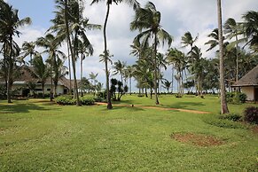 Bluebay Beach Resort & Spa