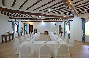 Bluebay Beach Resort & Spa