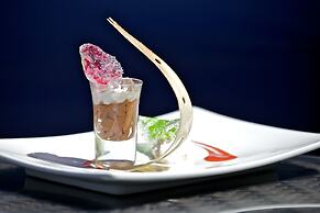 Bluebay Beach Resort & Spa