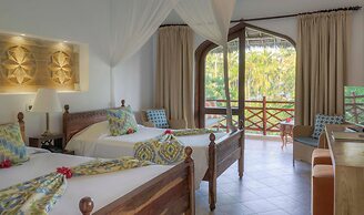 Bluebay Beach Resort & Spa