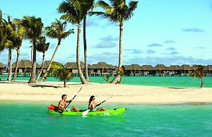 Four Seasons Resort Bora Bora