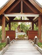Four Seasons Resort Bora Bora