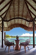 Four Seasons Resort Bora Bora