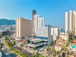 One Acapulco Costera