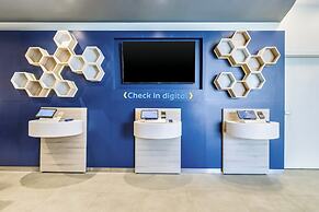 One Acapulco Costera