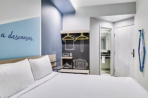 One Acapulco Costera