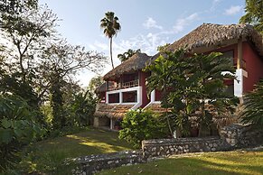 Hotel Camino Real Tikal