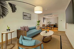 OUTRIGGER Khao Lak Beach Resort