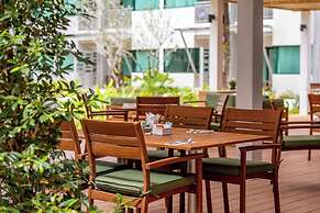 OUTRIGGER Khao Lak Beach Resort