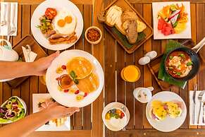 OUTRIGGER Khao Lak Beach Resort