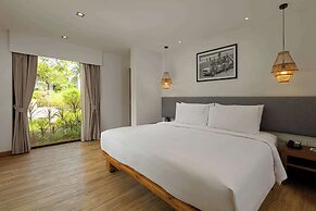 OUTRIGGER Khao Lak Beach Resort