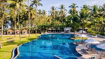 OUTRIGGER Khao Lak Beach Resort