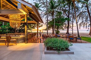 OUTRIGGER Khao Lak Beach Resort