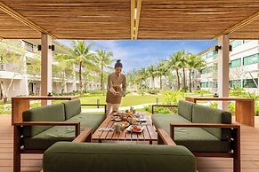 OUTRIGGER Khao Lak Beach Resort