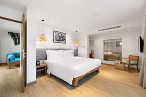 OUTRIGGER Khao Lak Beach Resort