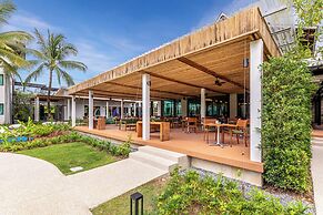 OUTRIGGER Khao Lak Beach Resort