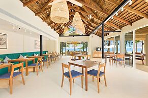 OUTRIGGER Khao Lak Beach Resort