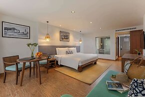 OUTRIGGER Khao Lak Beach Resort