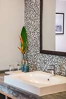 OUTRIGGER Khao Lak Beach Resort