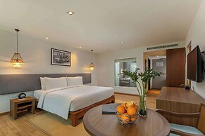 OUTRIGGER Khao Lak Beach Resort