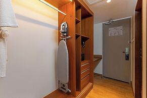 OUTRIGGER Khao Lak Beach Resort