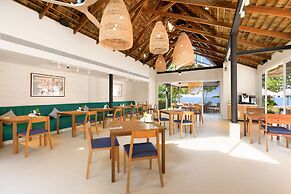 OUTRIGGER Khao Lak Beach Resort